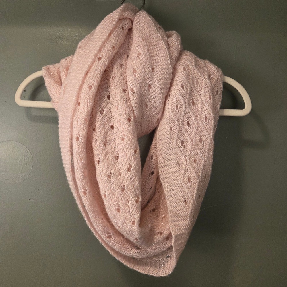Women's Open Knit Circle Scarf Pink Silver Infinity Wrap